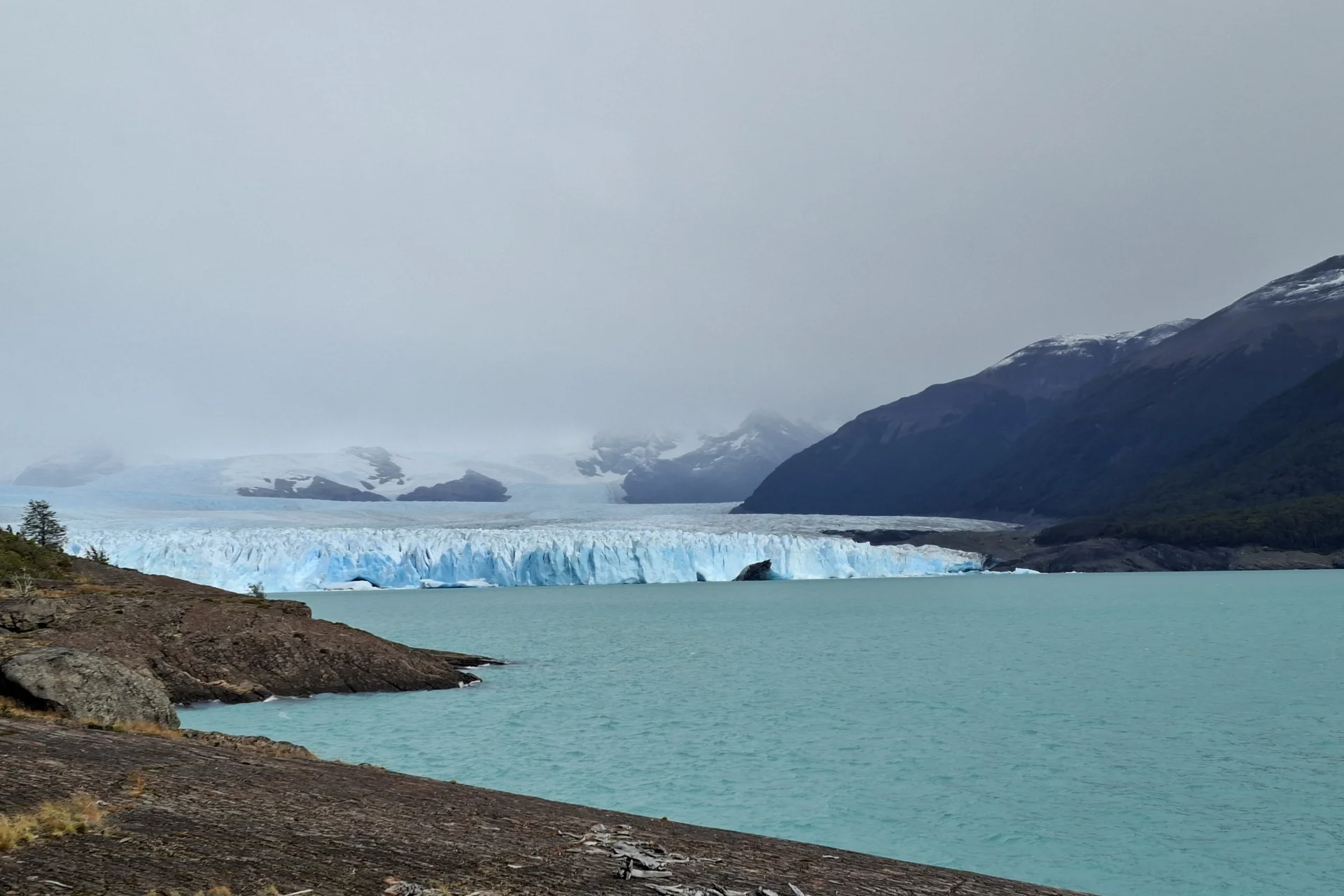 Vista panoràmica del Glacial Perito Moreno des de les passarel·les, El Calafate.